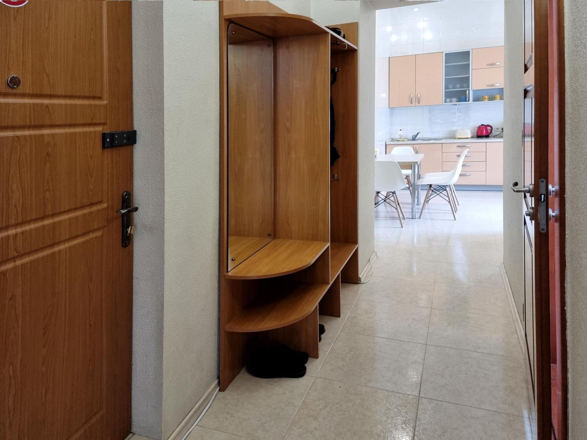 شقة هوم-هوتل أبارتمنتس أون ميدان نيزاليزنوستي سكوير كييف الغرفة الصورة